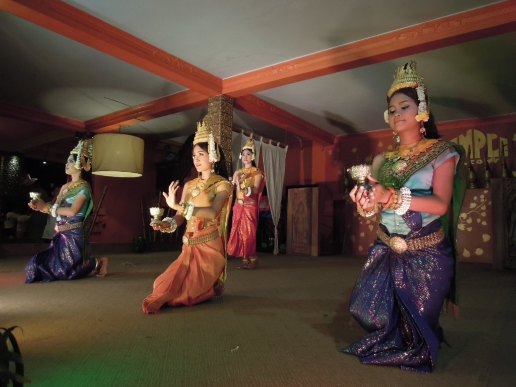 Tradycyjny taniec Apsara, Siem Reap, fot. A. Mielczarek
