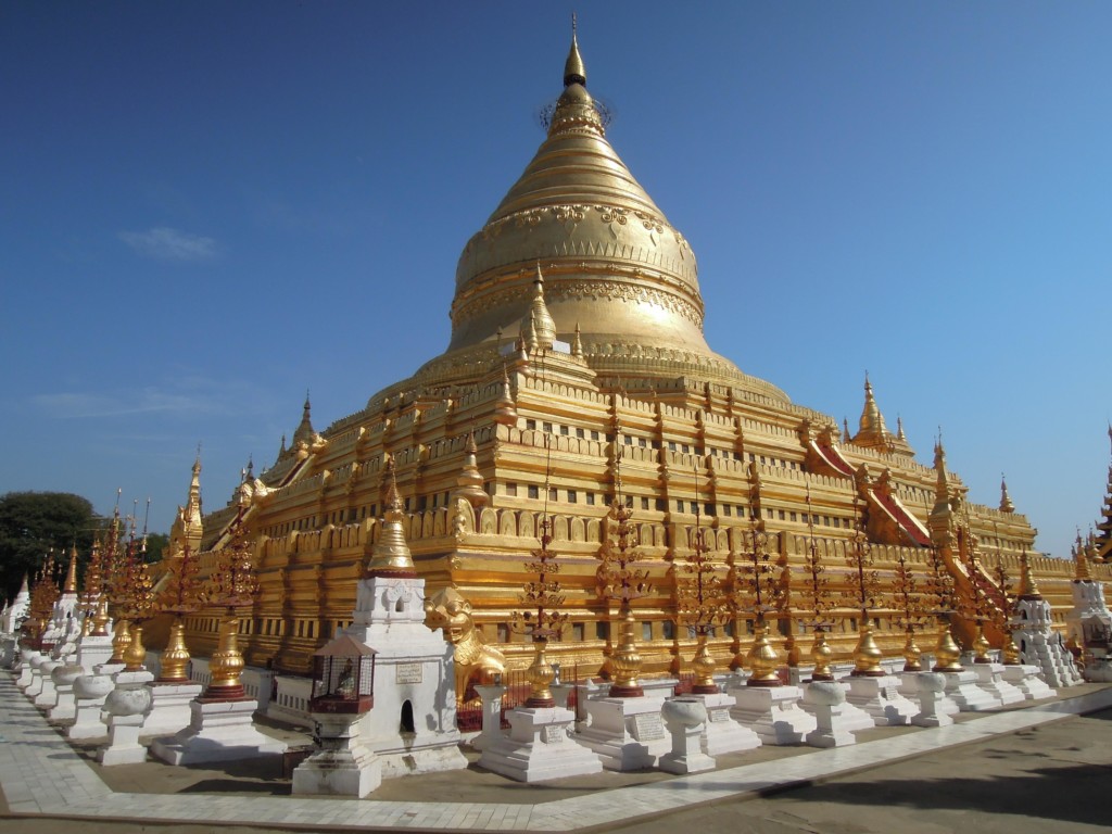 Majestatyczna Shwe Zigon Pagoda, zbudowana przez króla Anawrathę w XI w., fot. M. Lehrmann