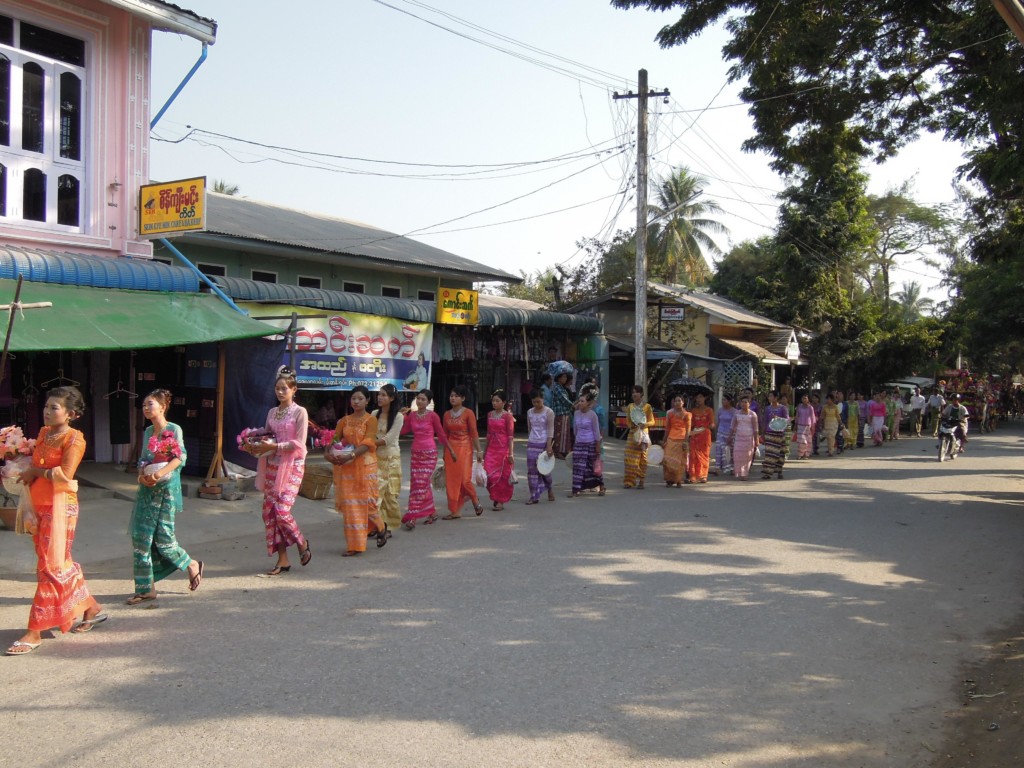 Celebracja, Sagaing, fot. M. Lehrmann