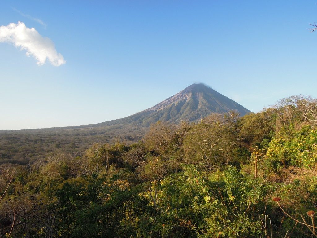 Wulkan Concepcion jest wciąż aktywny, Isla de Ometepe, Nikaragua, fot. Iona Hodgson